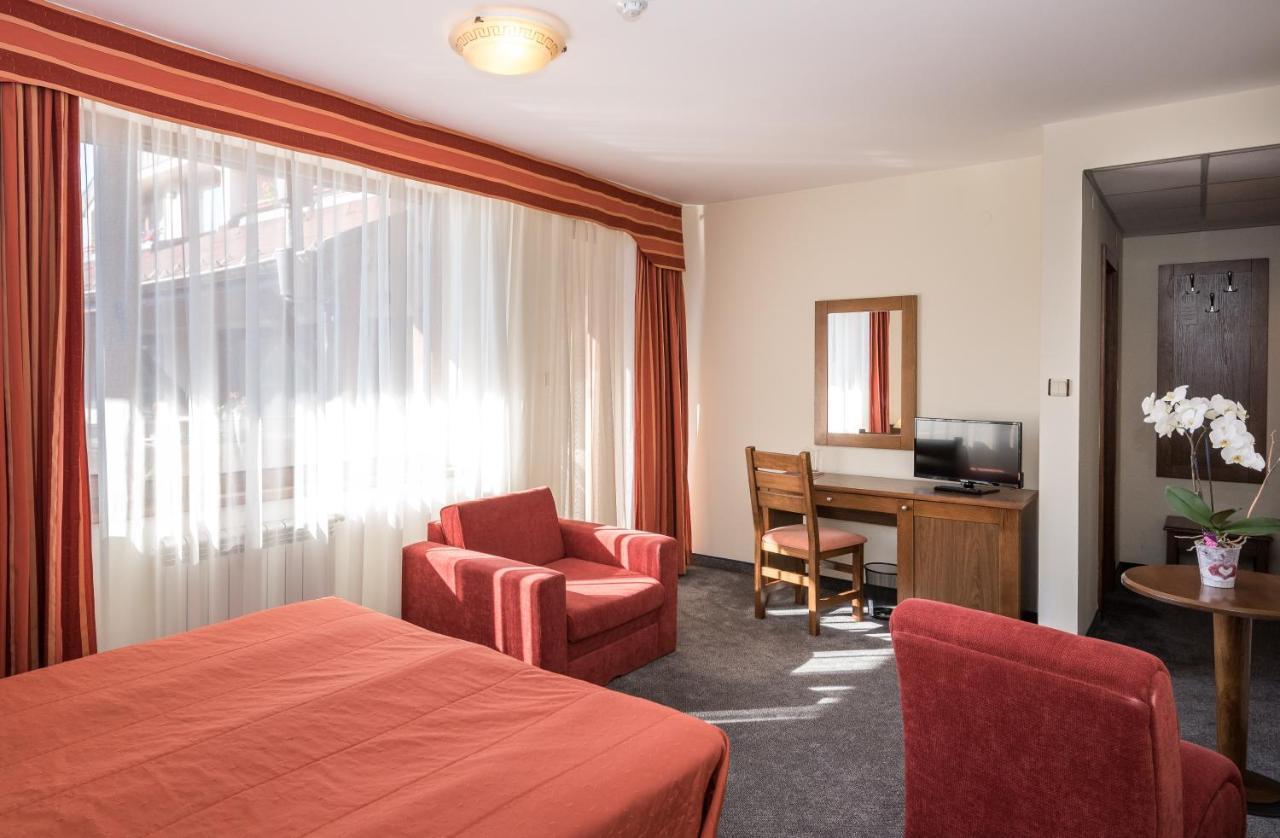 Hotel Evelina Palace